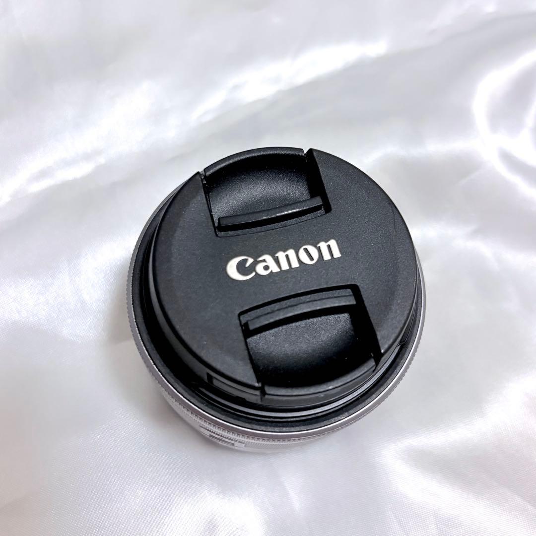 美品♪Canon EOS M100 ホワイト＋標準レンズセット