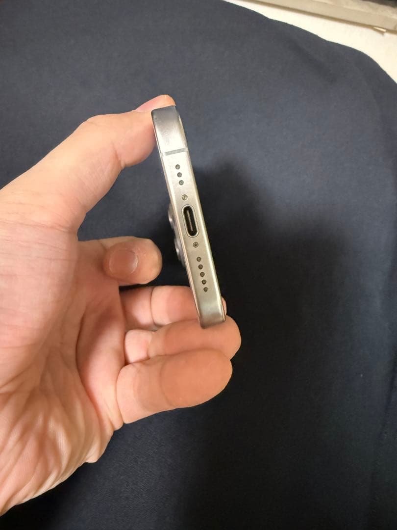 Apple iPhone 15 Pro シルバー 本体