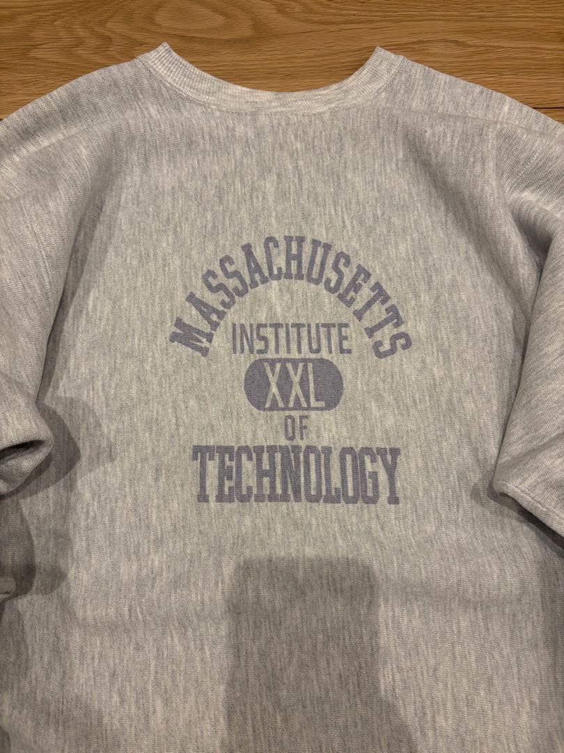 美品！激レア　チャンピオンリバースウィーブ グレー　染み込み5段カレッジロゴ