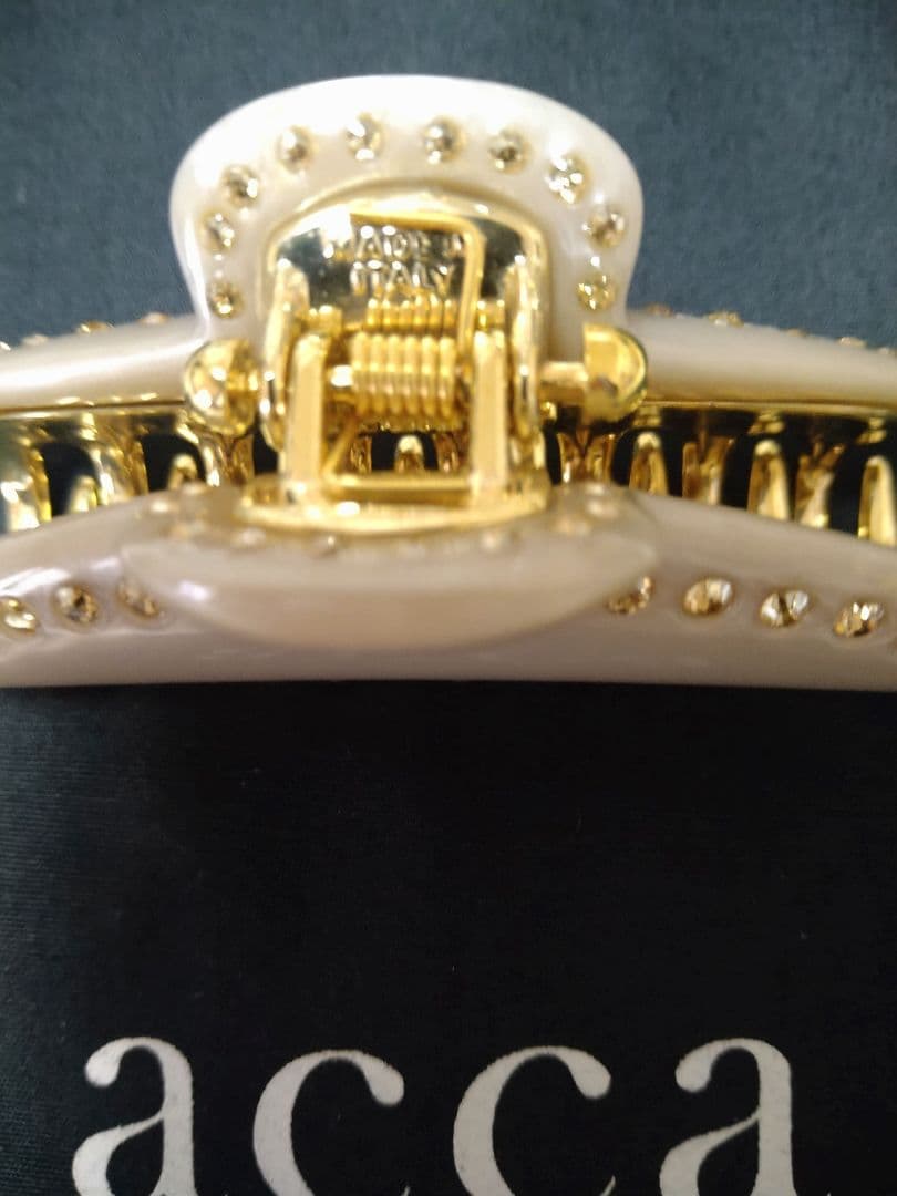 acca アッカ ティアラクイーン ヘアクリップ Mサイズ