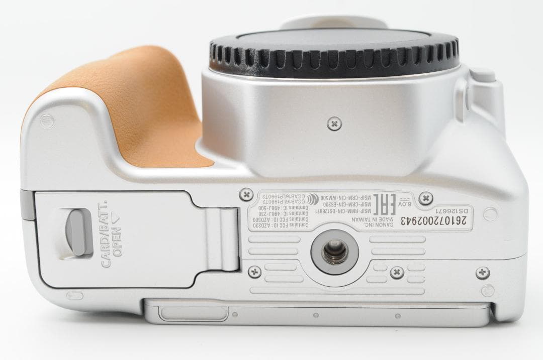 ●新品級⑤●秋SALE● Canon EOS Kiss x9 ダブルレンズ