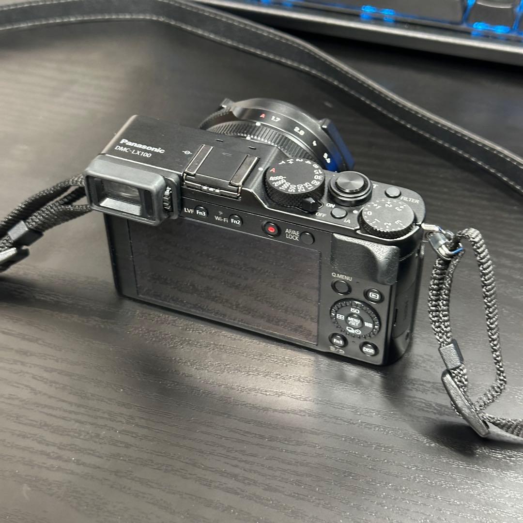 【美品・おまけ付】Panasonic LUMIX DMC-LX100-K