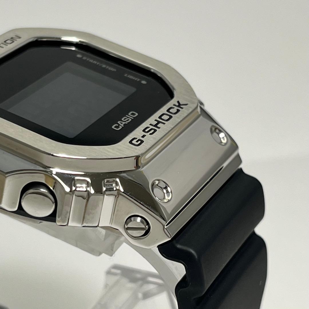 美品✨ G-SHOCK GM-5600 シルバー デジタル メタル メンズ腕時計