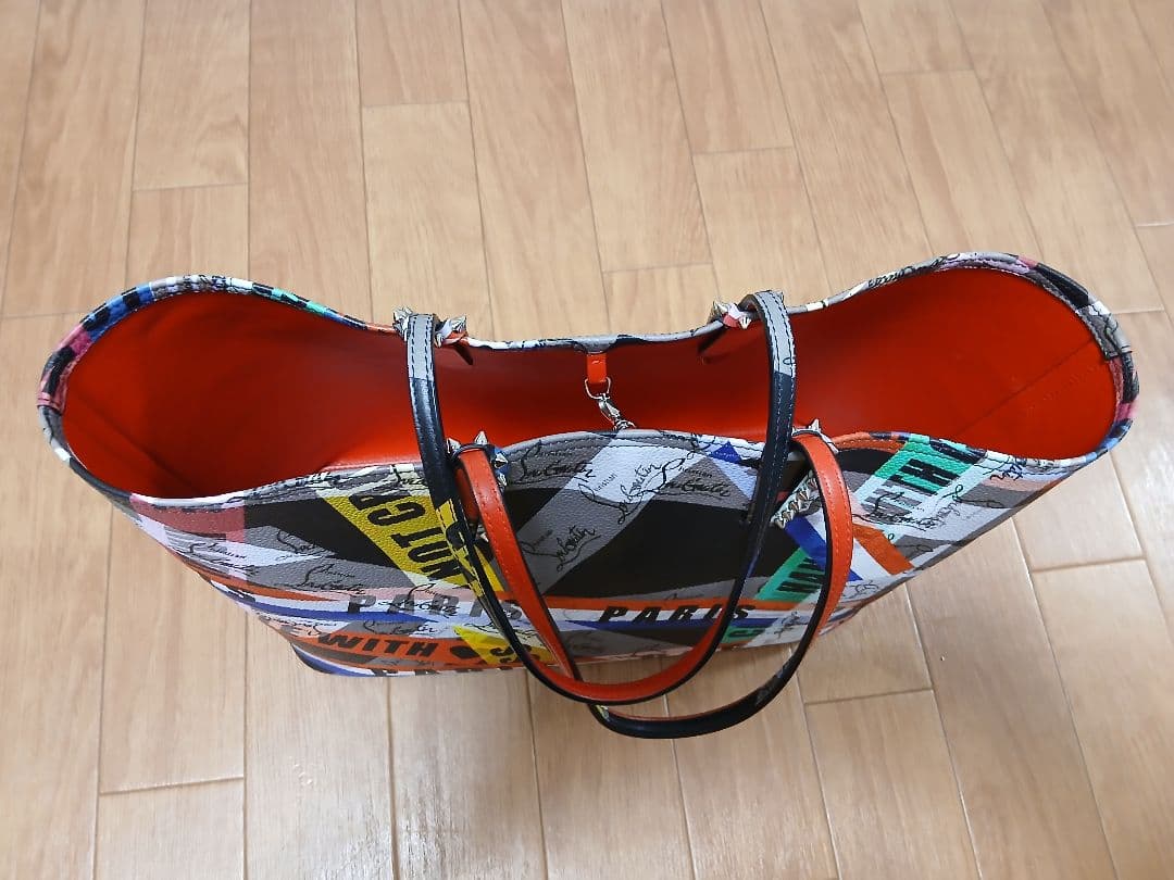 【MONOTOWNさん御購入】Christian Louboutin　鞄