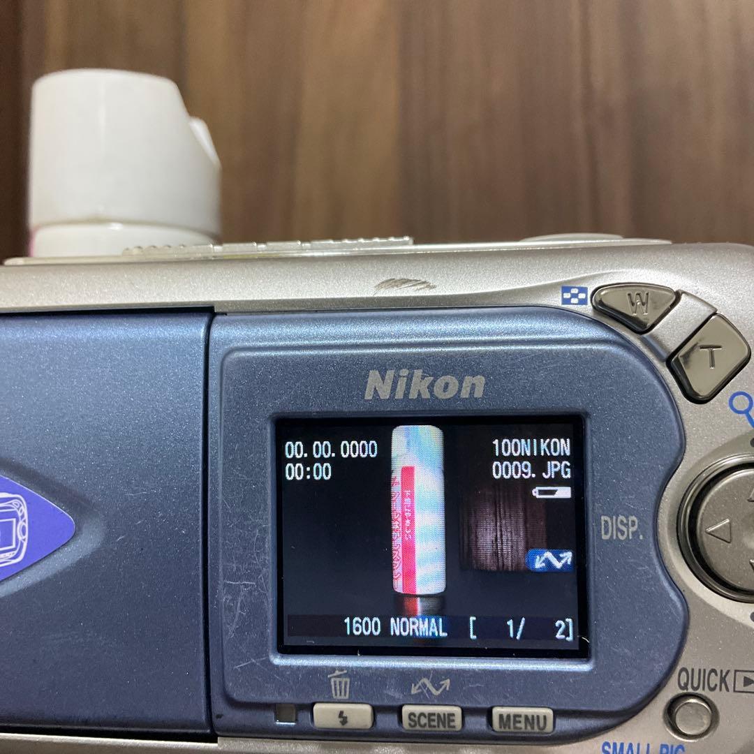 デジタルカメラ Nikon COOLPIX E2500