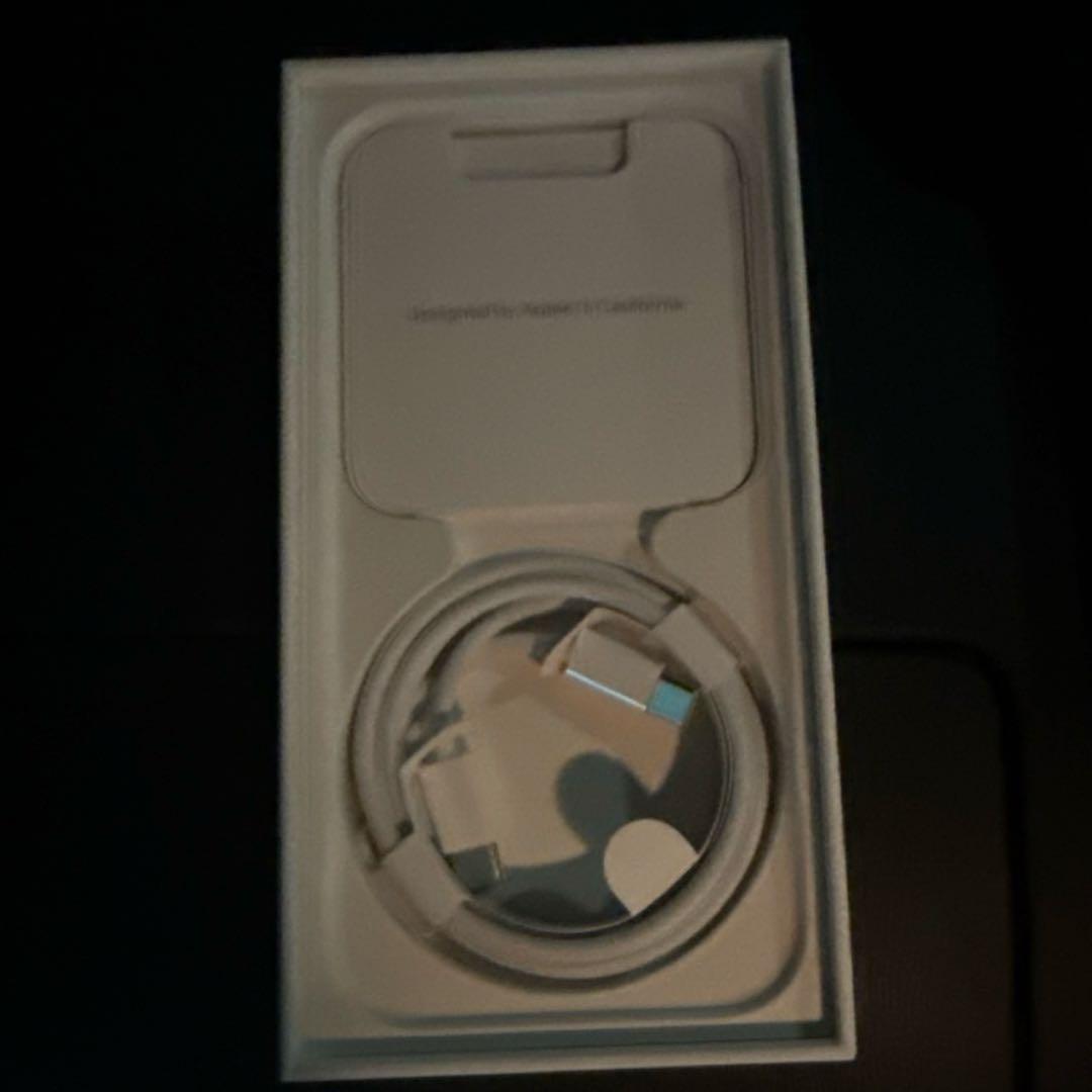 値段交渉可能　iPhone15本体　128GB バッテリー100%