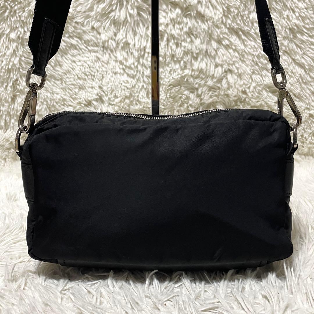 【美品】PRADA プラダ　カメラバッグ　ナイロン　レザー　ブラック　斜め掛け