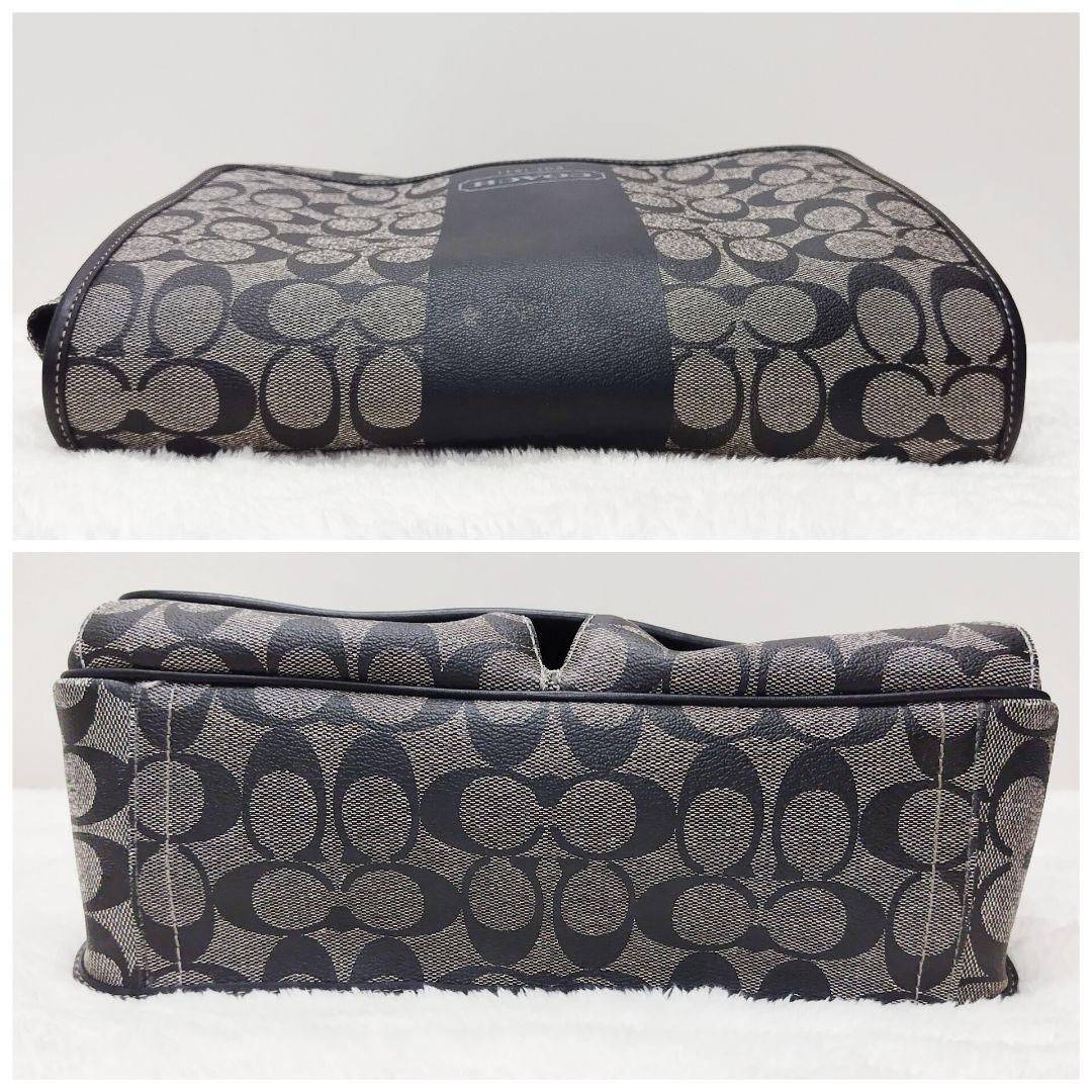 ✨超美品✨コーチ メッセンジャーバッグ シグネチャー PVC