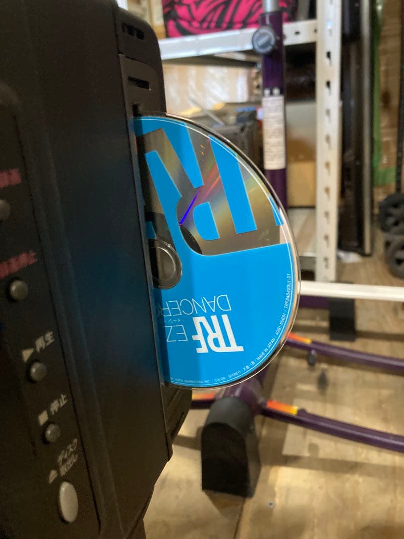 テレビ シャープ　AQUOS 32インチ　液晶テレビブルーレイ機能付き