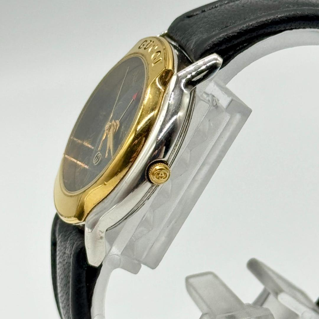 稼働品 GUCCI グッチ 腕時計 デイト グレー文字盤 クォーツ 8200JR