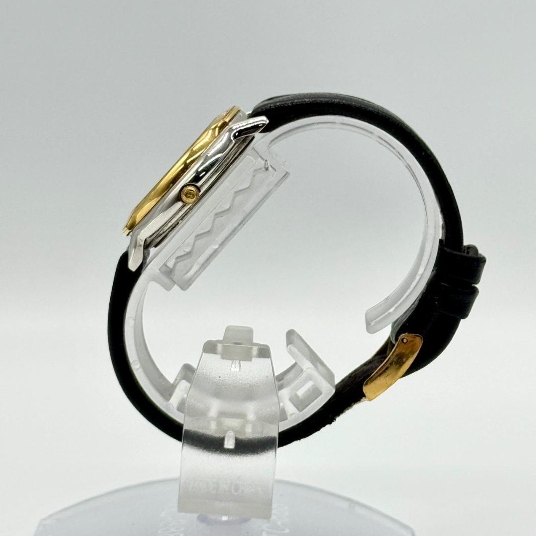 稼働品 GUCCI グッチ 腕時計 デイト グレー文字盤 クォーツ 8200JR