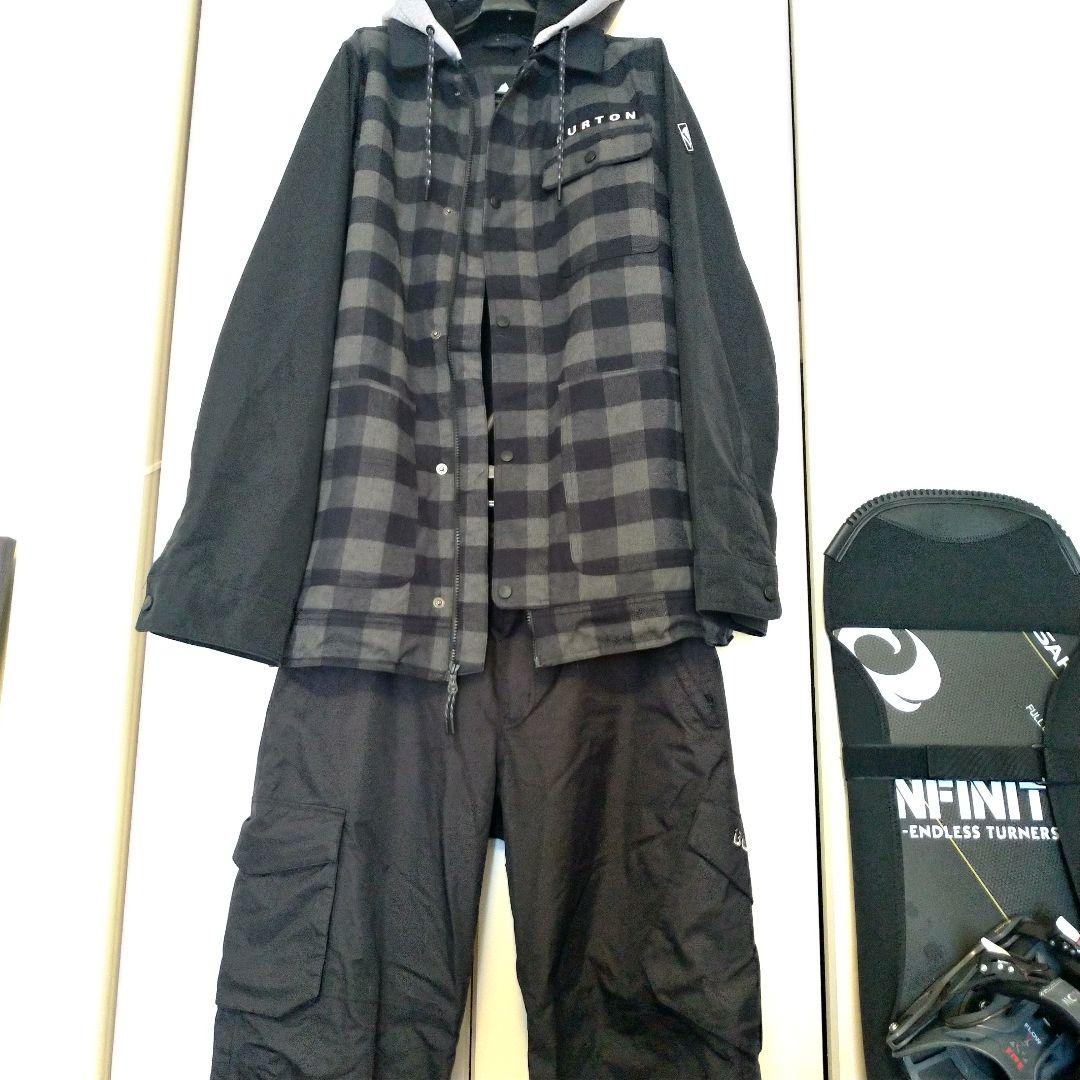 BURTONダウモアジャケット BURTONブラック、カーキ、パンツ２本