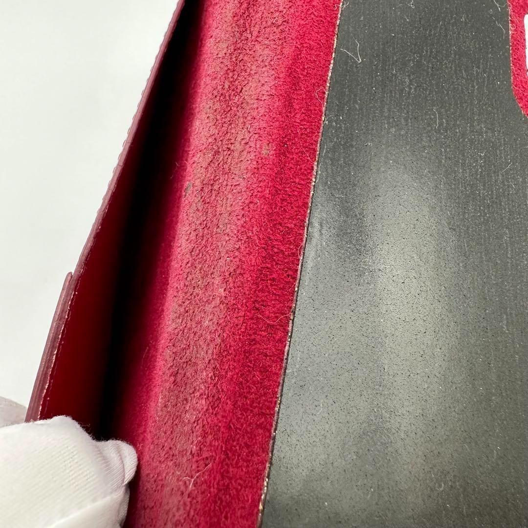 LOUIS VUITTON ヴィトン　iPhoneケース　フォリオ　エピ　レッド