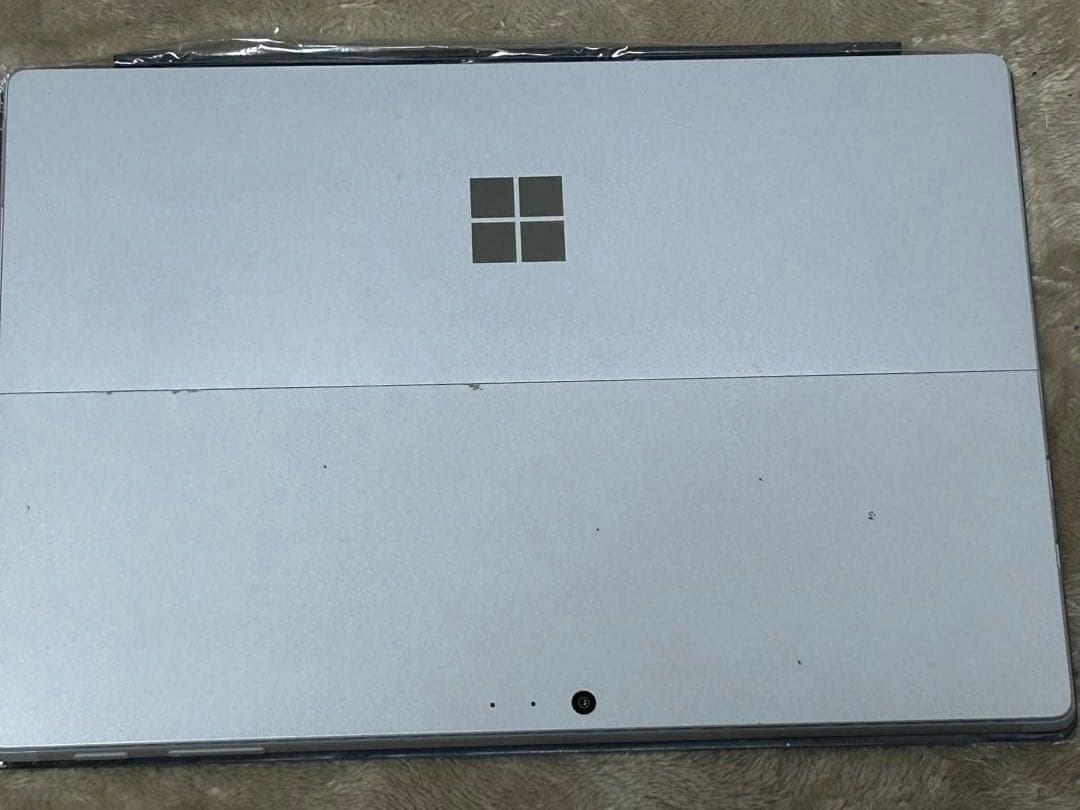 Microsoft Surface Pro シルバー 本体 ACアダプター付き