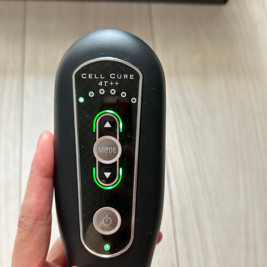 美顔器　セルキュア4t++ ベレガ