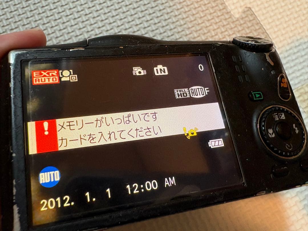 FUJIFILM FINEPIX F800 EXR カメラ(動作確認済み)