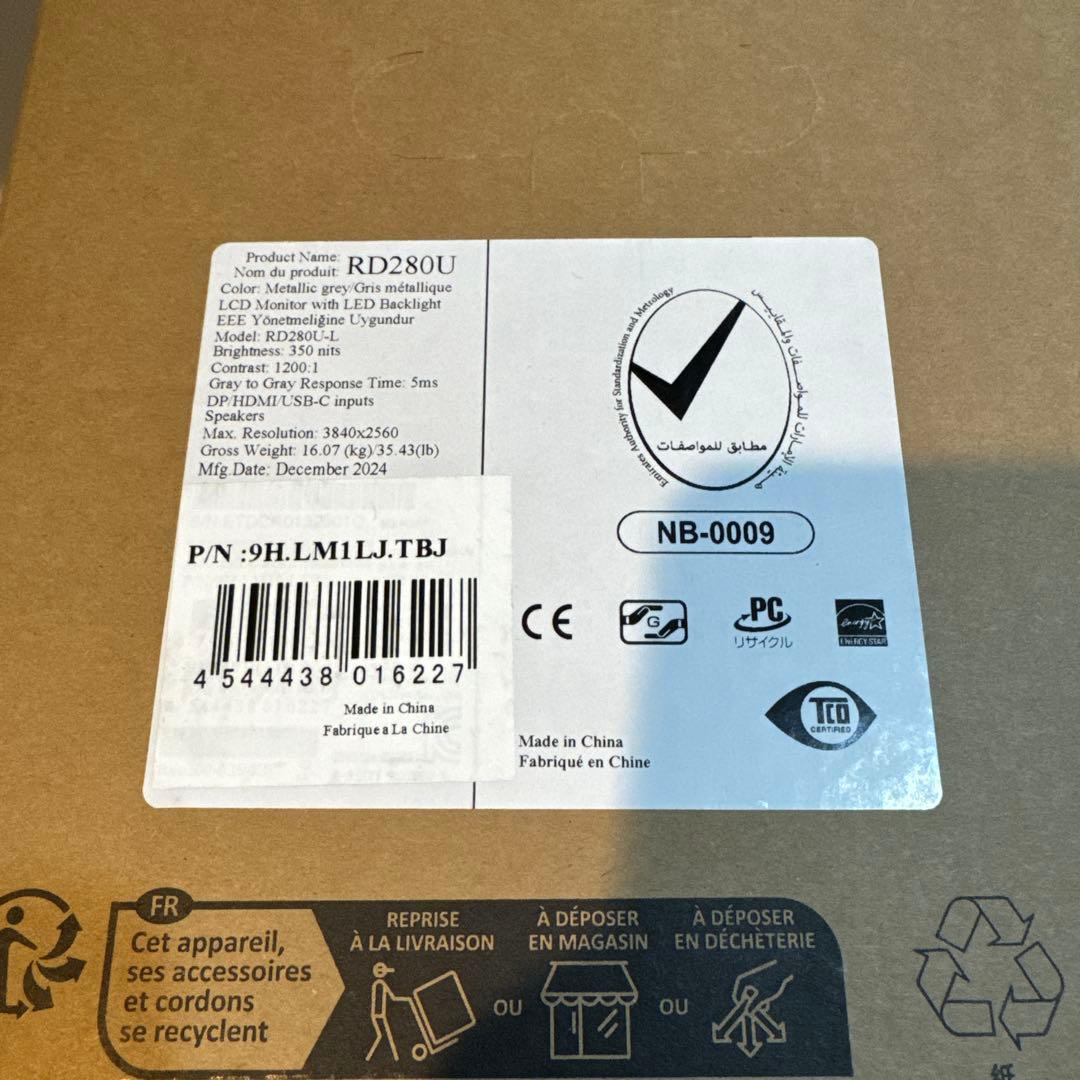 BenQ RD280U 28.2インチ 4K+ プログラミングモニター