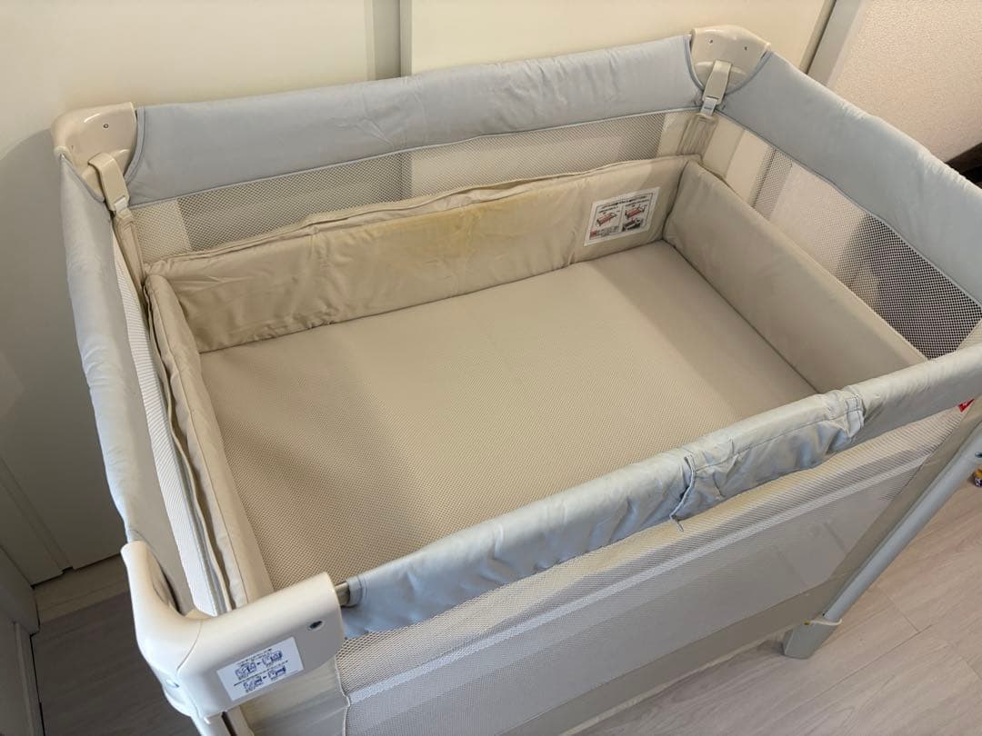 【即日発送￼】アップリカ ココネルエアー AB ホワイトグレー【使用3ヶ月】￼