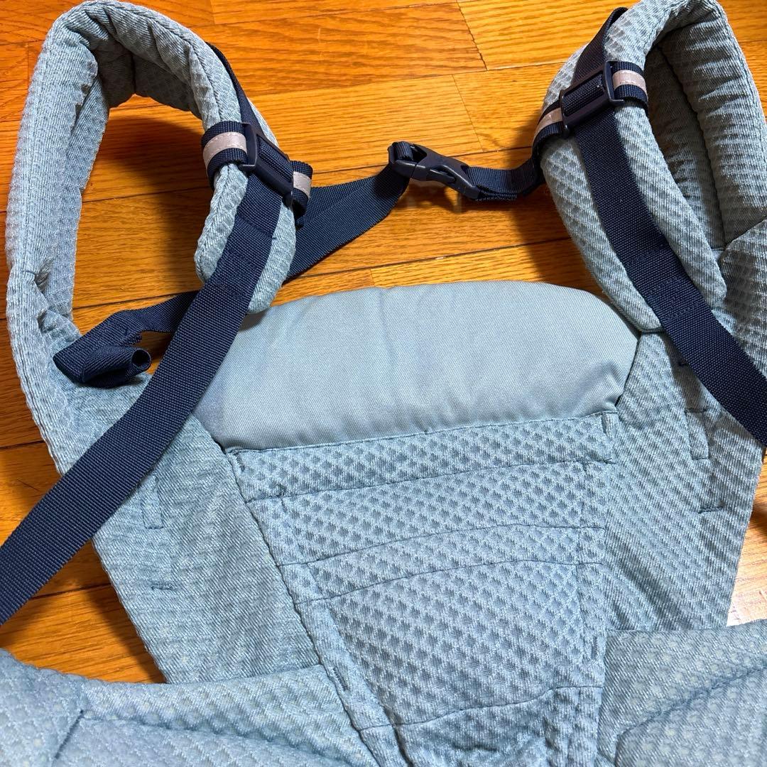 ●おまけ付き●説明書付き★エルゴベビー 抱っこ紐 OMNI Breeze 水色