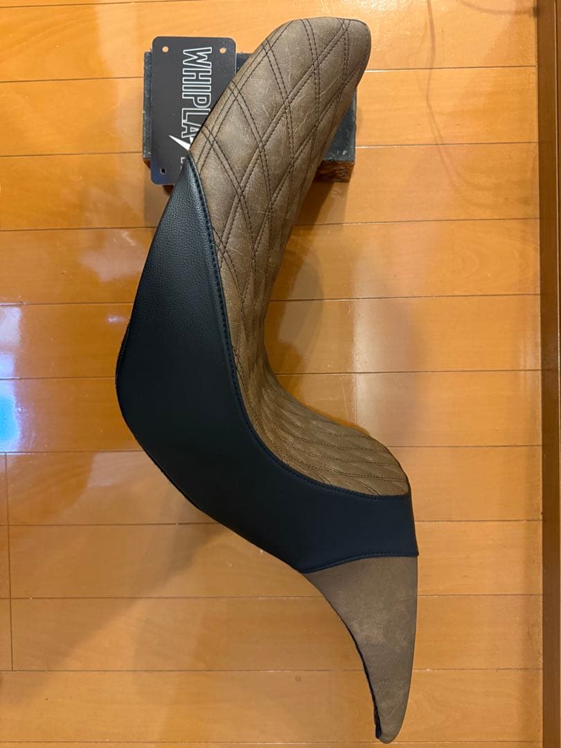 fxlrst fxlrs ローライダーst whiplash シート