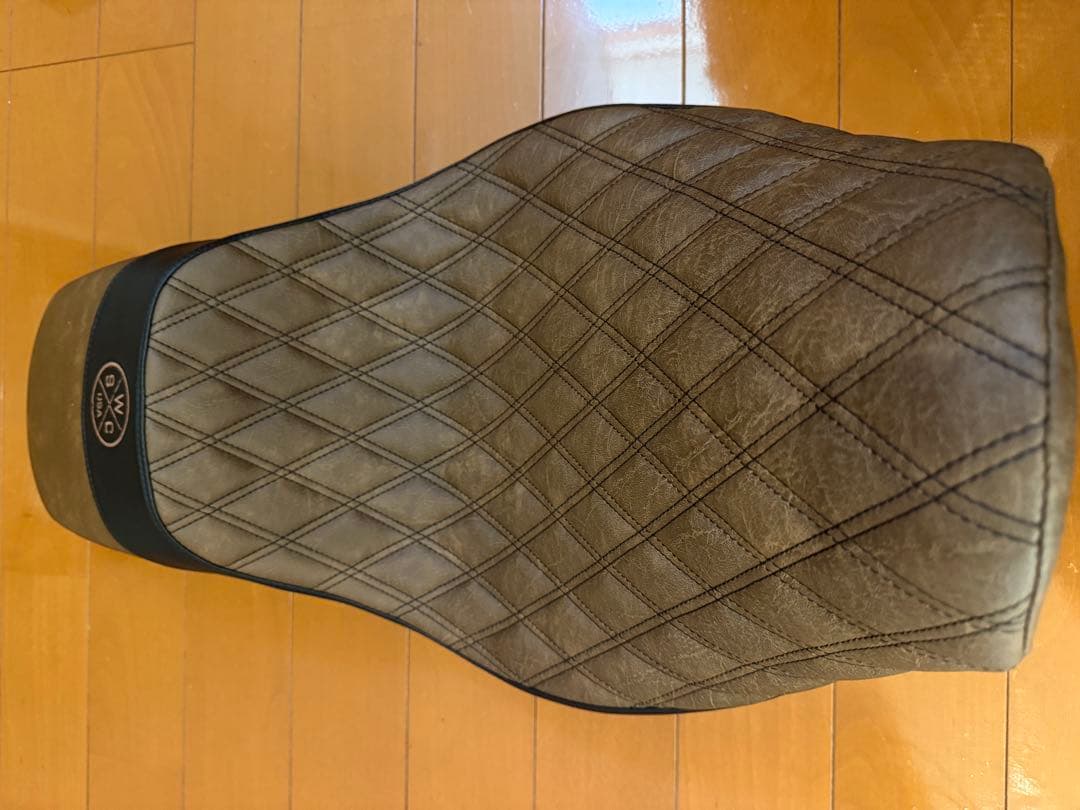 fxlrst fxlrs ローライダーst whiplash シート