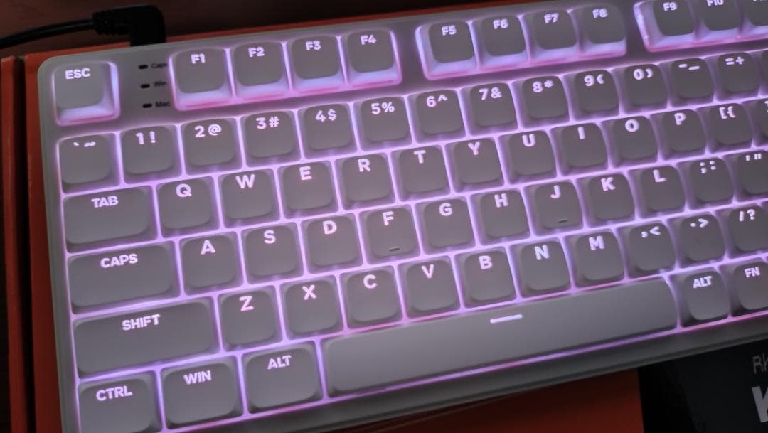 【動作確認美品、透過キーキャップMod】 Kludge RK N80