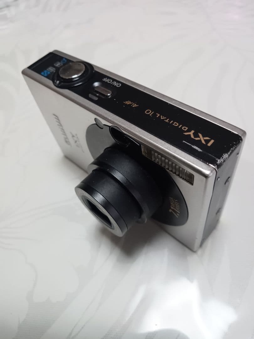 Canon IXY Digital 7.1メガピクセル コンパクトカメラ