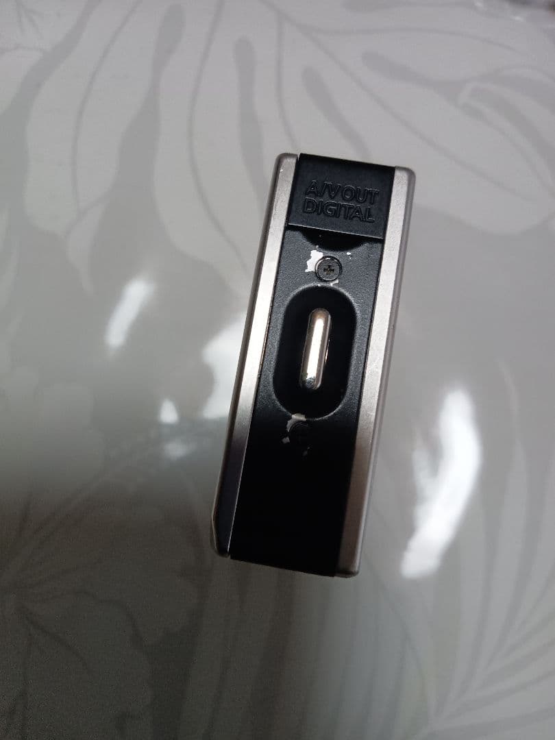 Canon IXY Digital 7.1メガピクセル コンパクトカメラ