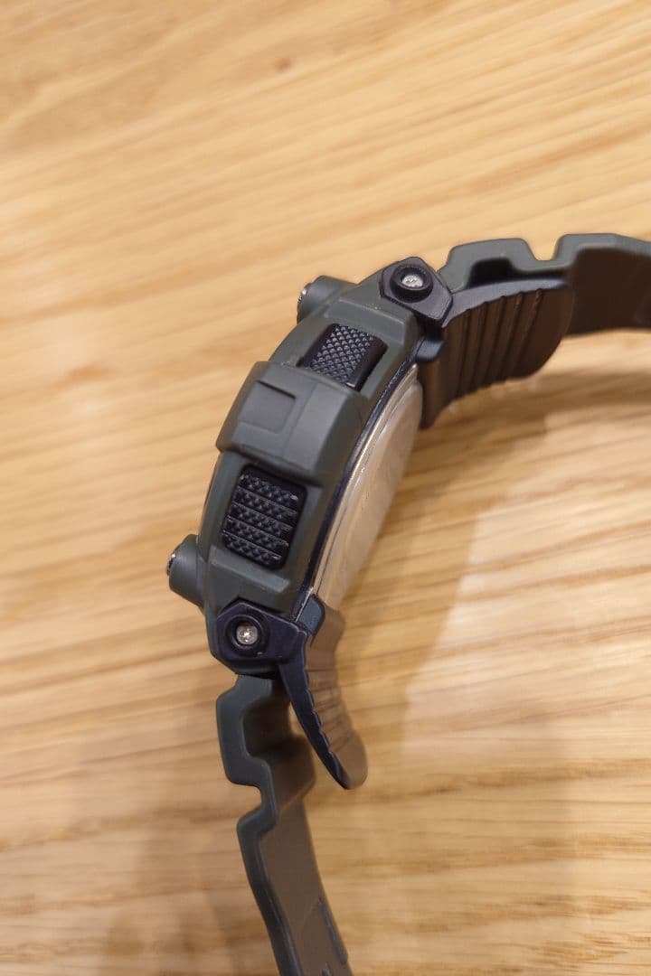 CASIO G-SHOCK ソーラー電波時計 GW-7900　アーミーグリーン