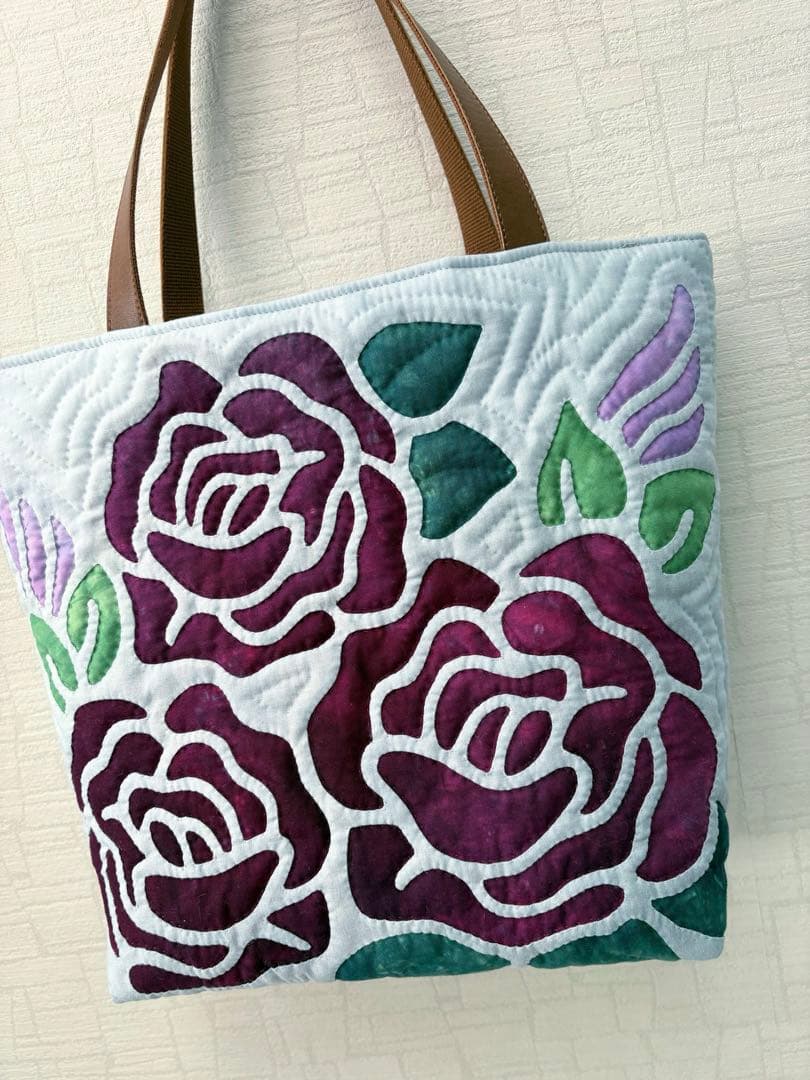 ハワイアンキルト　　　　　　トートバッグ　　　　　　　　バラ♡ グレー