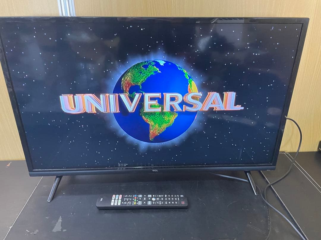 美品2022年製 TCL スマート液晶テレビ 32S5200A