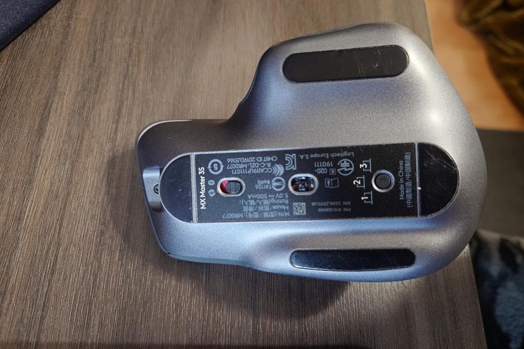 Logitech MX Master 3 ワイヤレスマウス 本体 付属品、箱あり