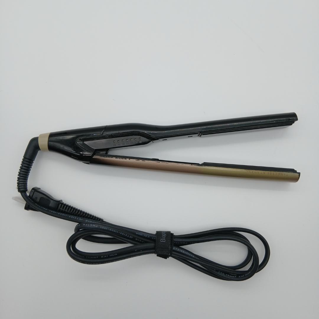 ヘアビューロン 4D Plus ストレートアイロンHAIRBEAURON