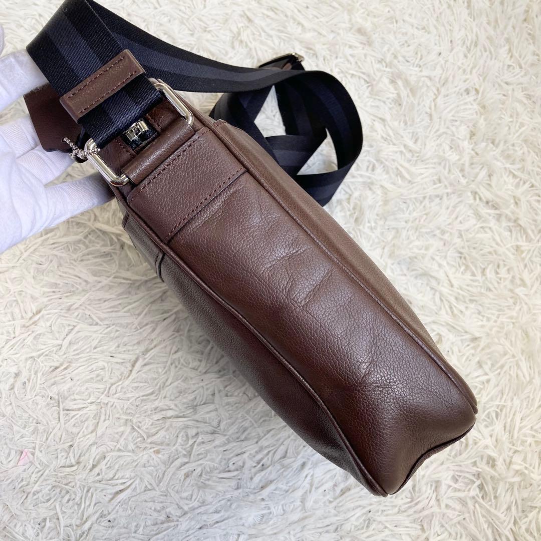 極美品 COACH チャールズ フライトバッグ ヘリテージ ボディバッグ