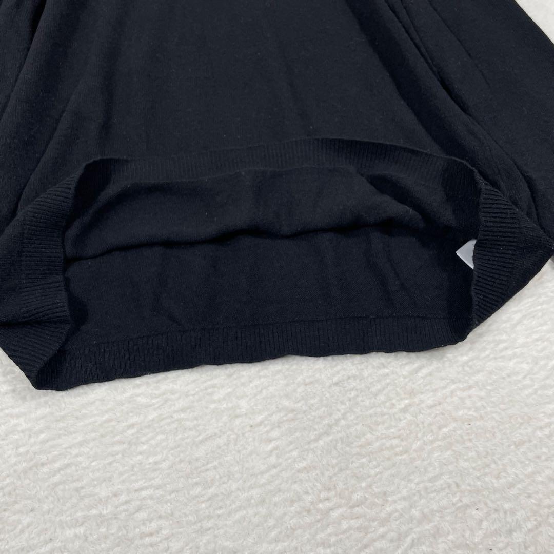 レッド ヴァレンティノRED VALENTINO スワンカラーデザインニット　黒