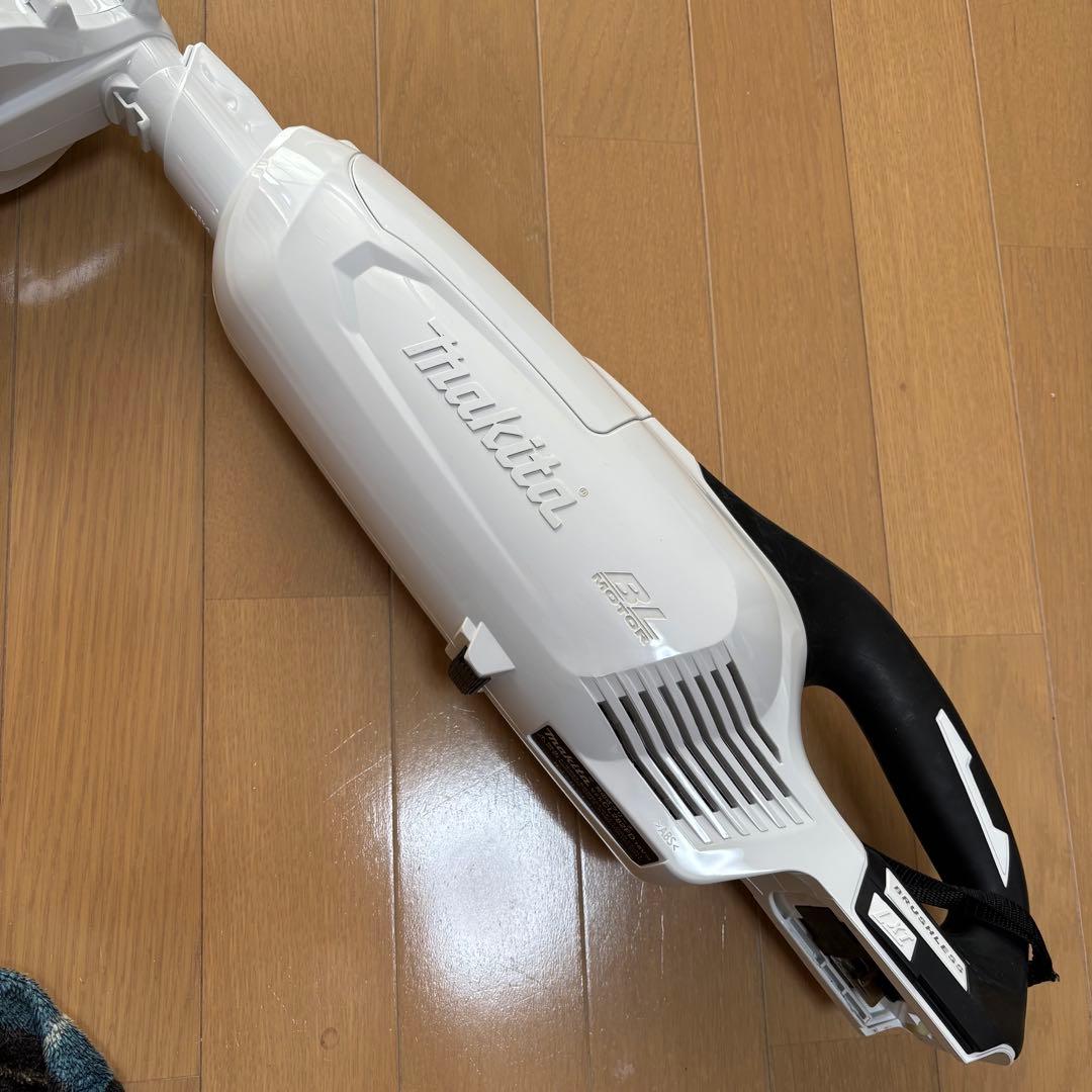 マキタ 18V 掃除機 CL282FD ブラシレスモーター サイクロン付き