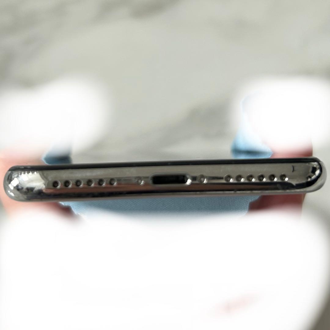 Apple iPhone X シルバー 本体 256GB