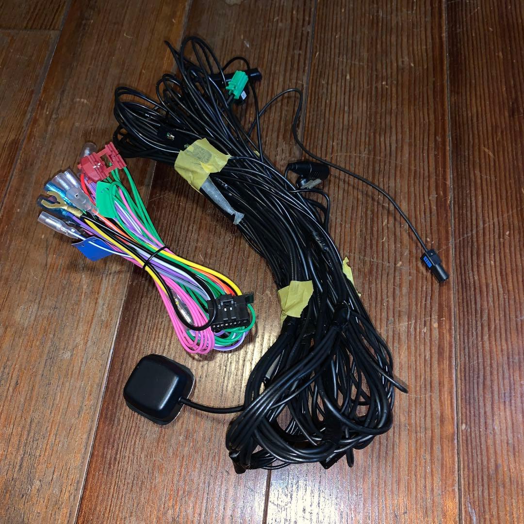 じ*ん様 （再出品）パイオニアカーナビ　カロッツェリア　AVIC-RZ900