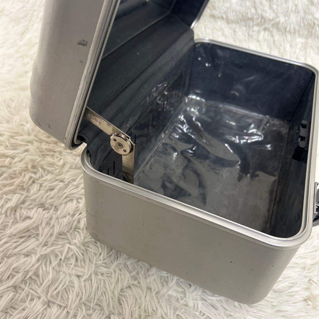 【希少品】ゼロハリーバートン　トランク　メイクボックス　シルバー