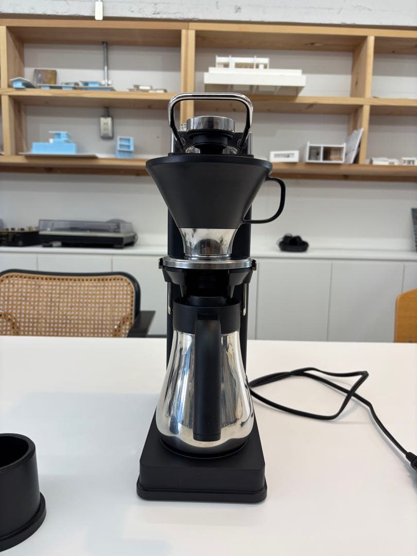 ドリップコーヒーメーカー ブラック