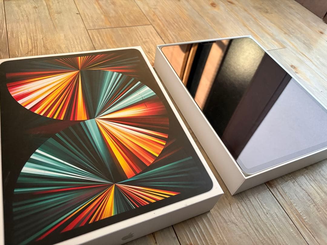 Apple iPad Pro 12.9インチ 第5世代