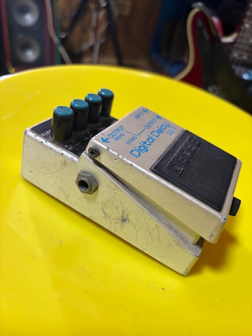 ギター BOSS Digital Delay DD-2
