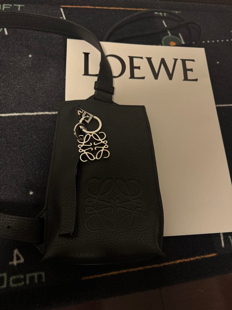 ⭐️ロエベ⭐️バーティカル Tポケット ショルダーバッグ