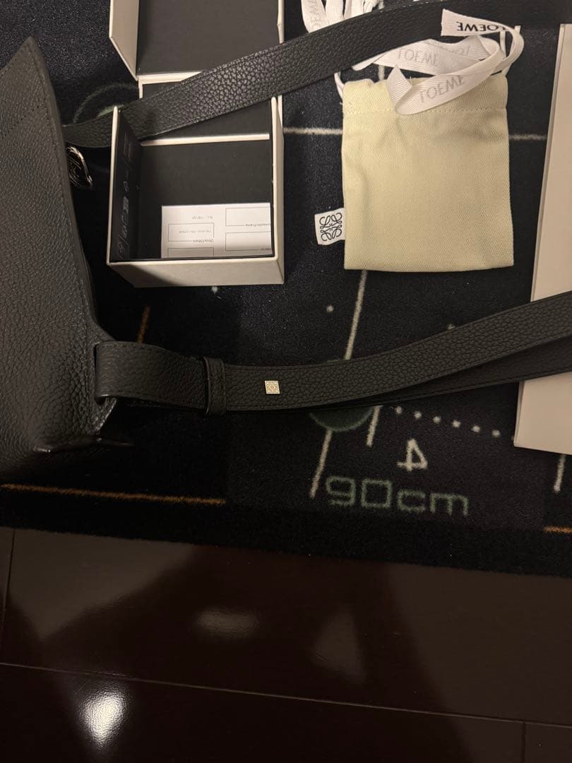 ⭐️ロエベ⭐️バーティカル Tポケット ショルダーバッグ