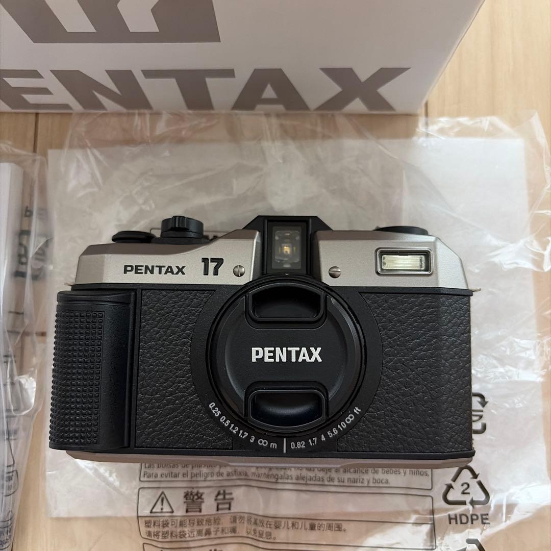 【新品未使用に近い】Pentax17 ペンタックス17 フィルムカメラ