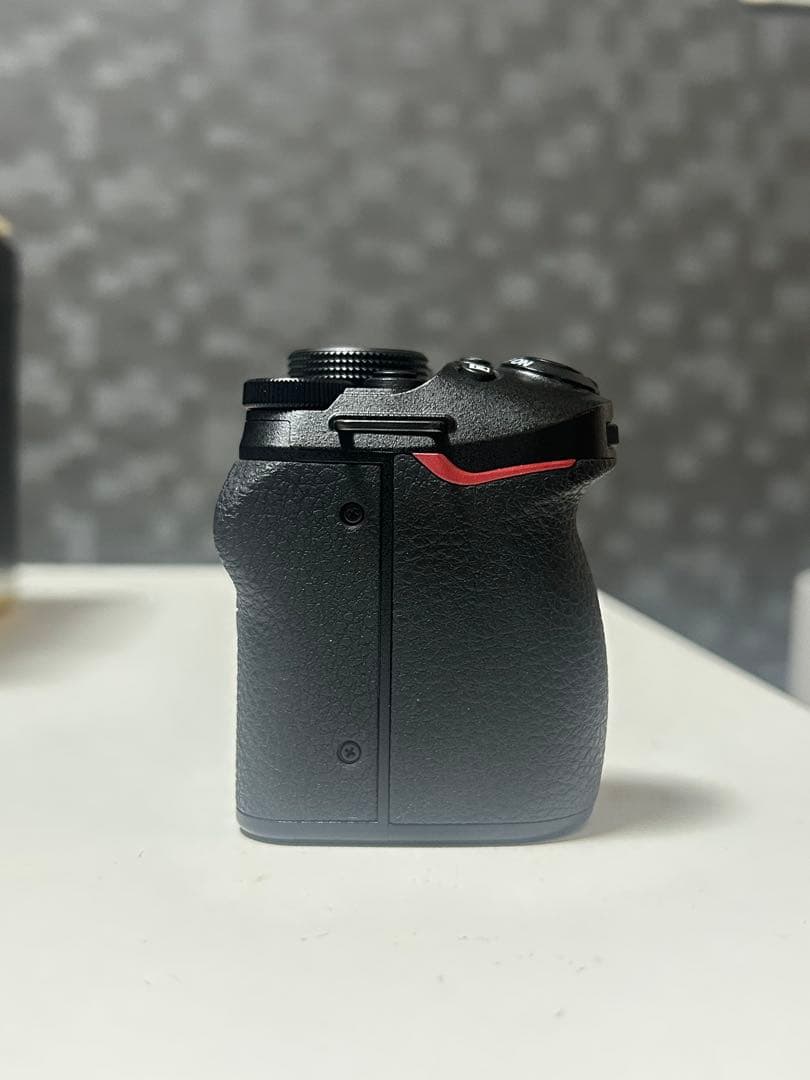 デジタルカメラ Nikon Z30 DX16-50 kit