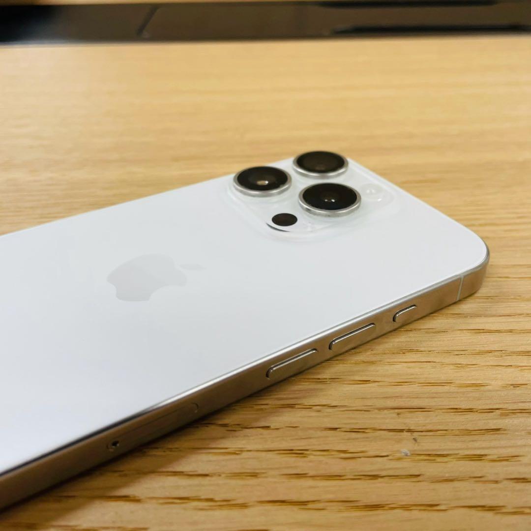 iPhone15 Pro 128GB MTU83J/A 箱有 ストア購入 WW7
