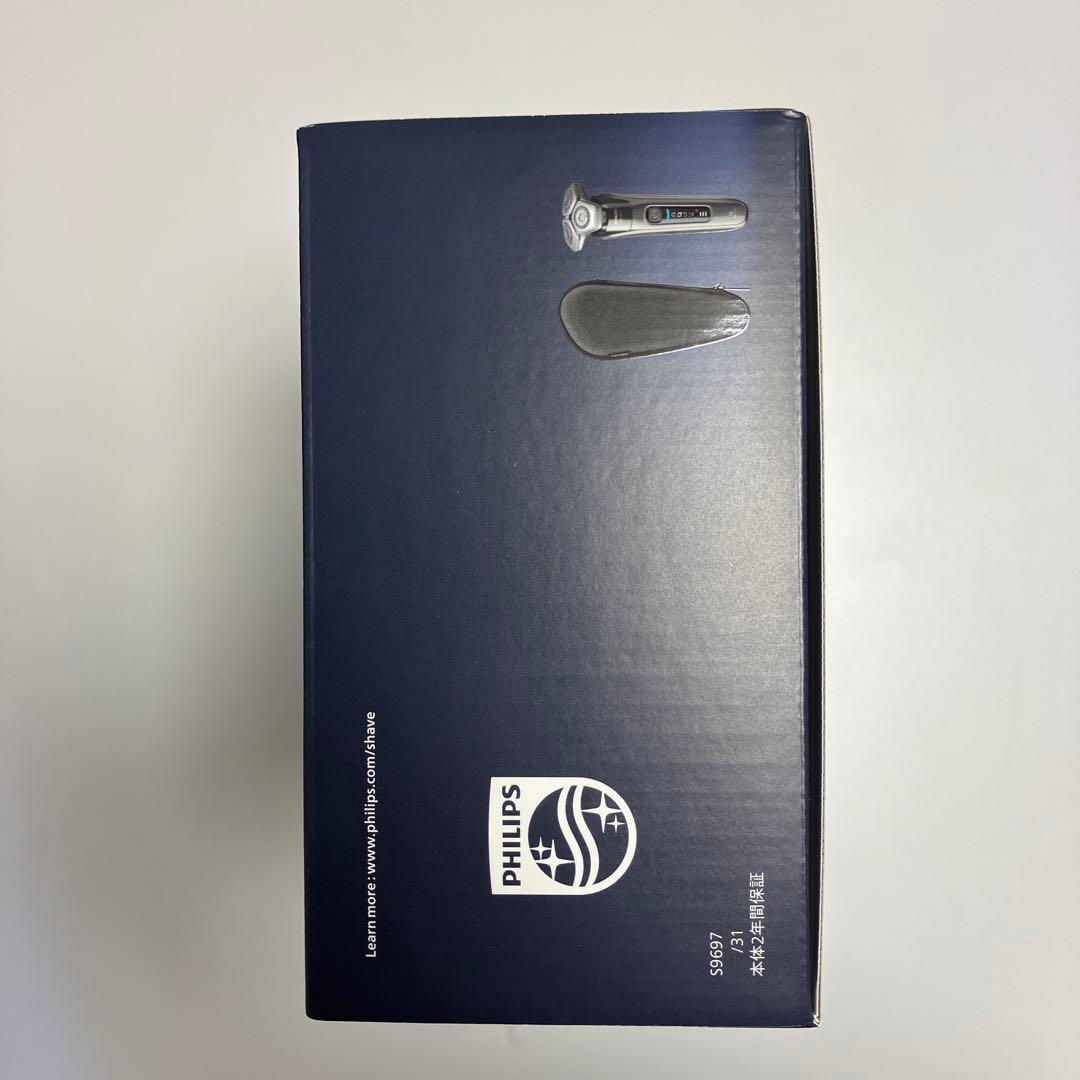 猫缶　【セール！】フィリップス 電気シェーバー9000
