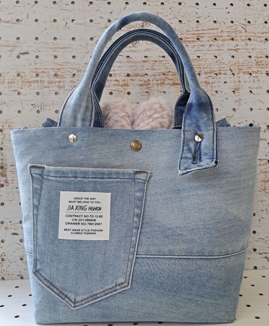 れ*ゃ様 コヤンイサムチョン　ルミ　デニムリメイクトートバッグ&ポーチ