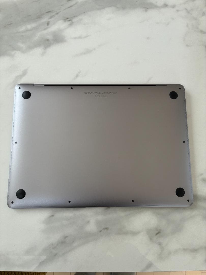 MacBook Air 2020 13インチ i5/8GB/512GB